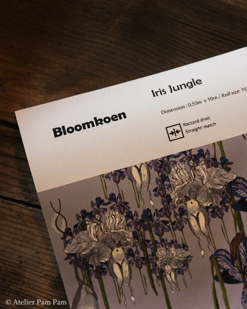 Papier peint floral - Iris Jungle