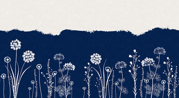 Papier peint fleurs des champs bleu nuit