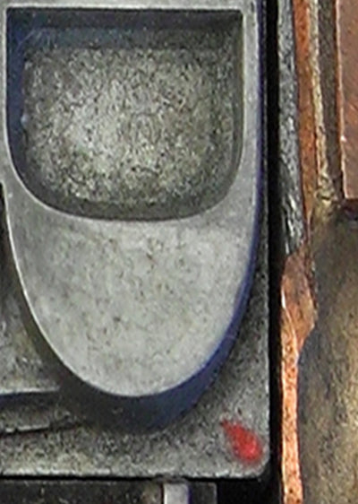 Echantillon papier peint industriel lettres métal